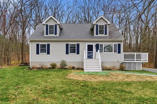 $530,000 | 63 Klondike Road, Dudley, MA 01571