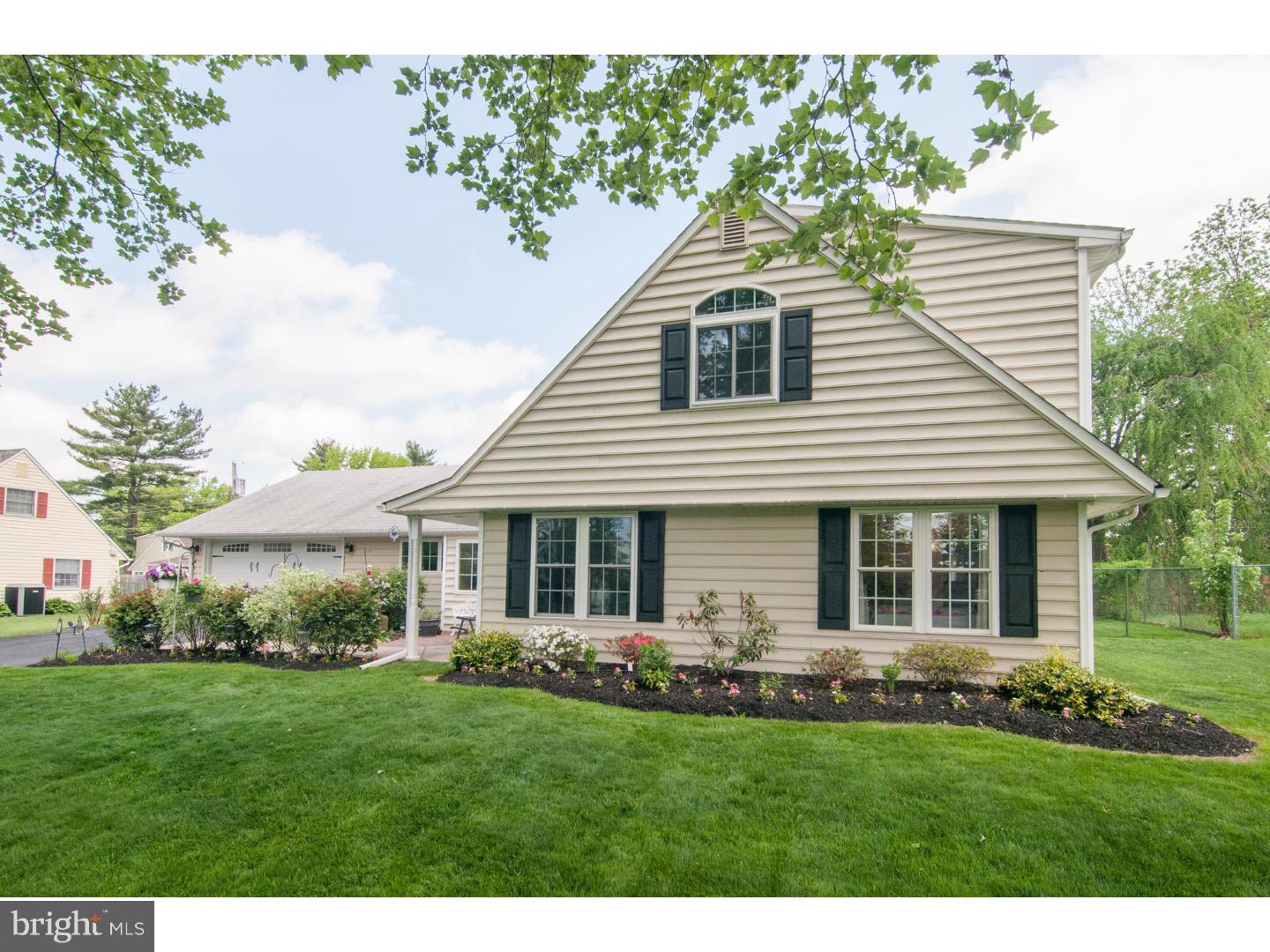 45 Spicebush Road Levittown, PA 19056 - Photo 1 of 25 Exterior Front