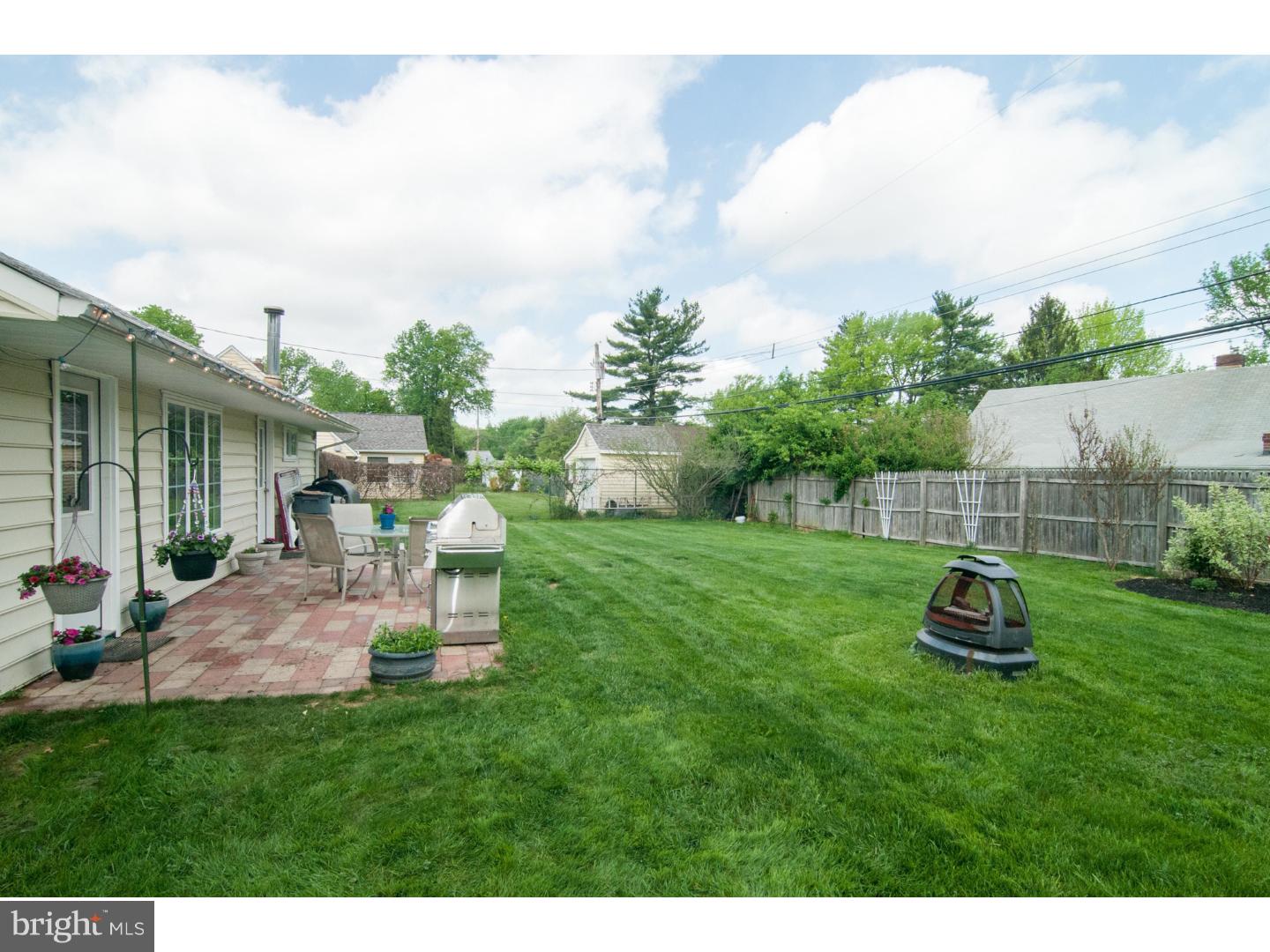 45 Spicebush Road Levittown, PA 19056 - Photo 24 of 25 Exterior Back