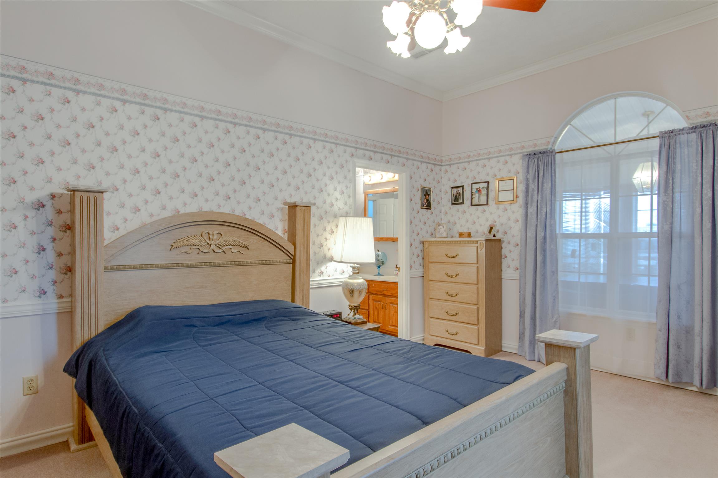 2284 Murray-Kittrell Road Readyville, TN 37149 - Photo 19 of 30 Master bedroom with master bath