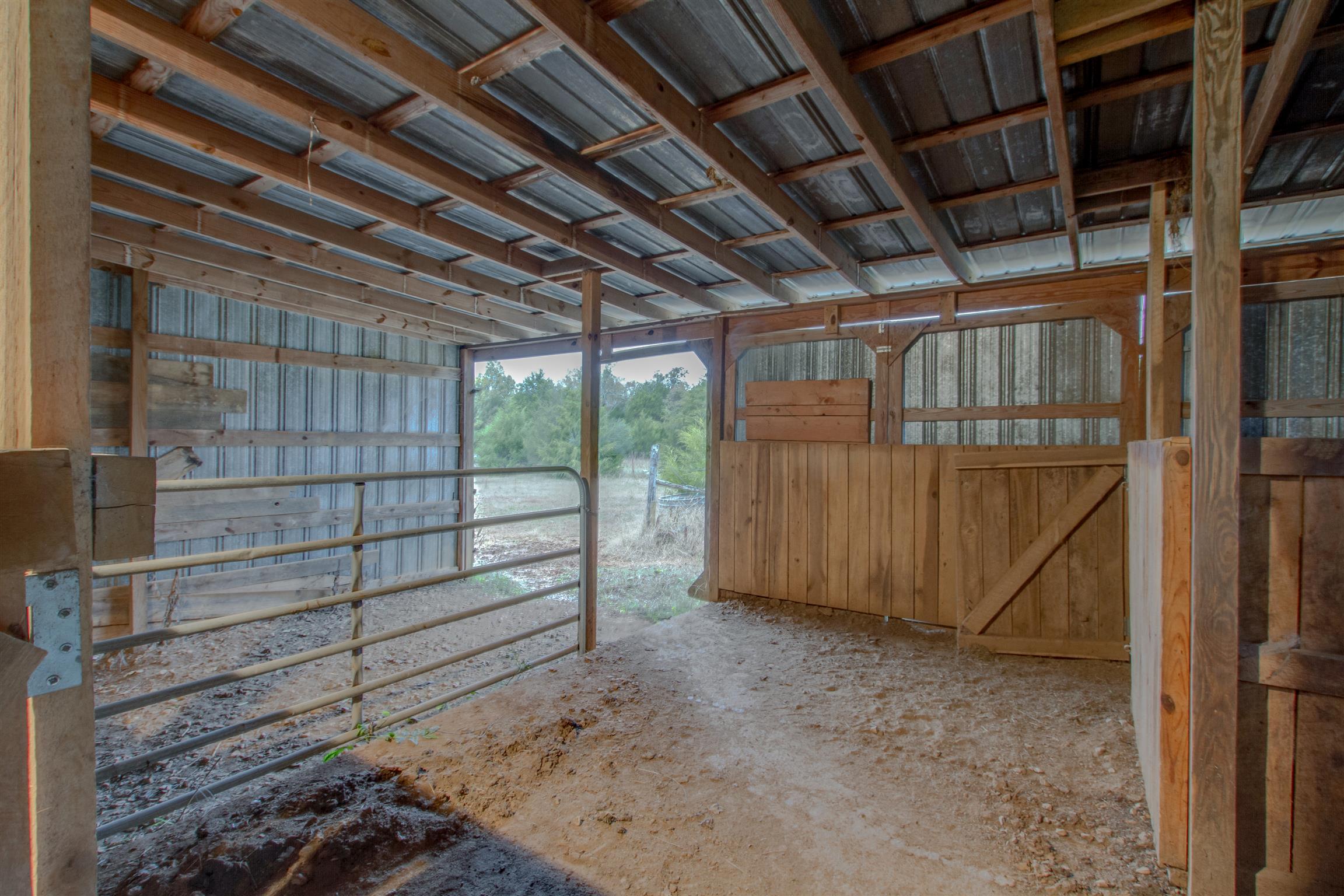 2284 Murray-Kittrell Road Readyville, TN 37149 - Photo 28 of 30 Barn with 2 stalls