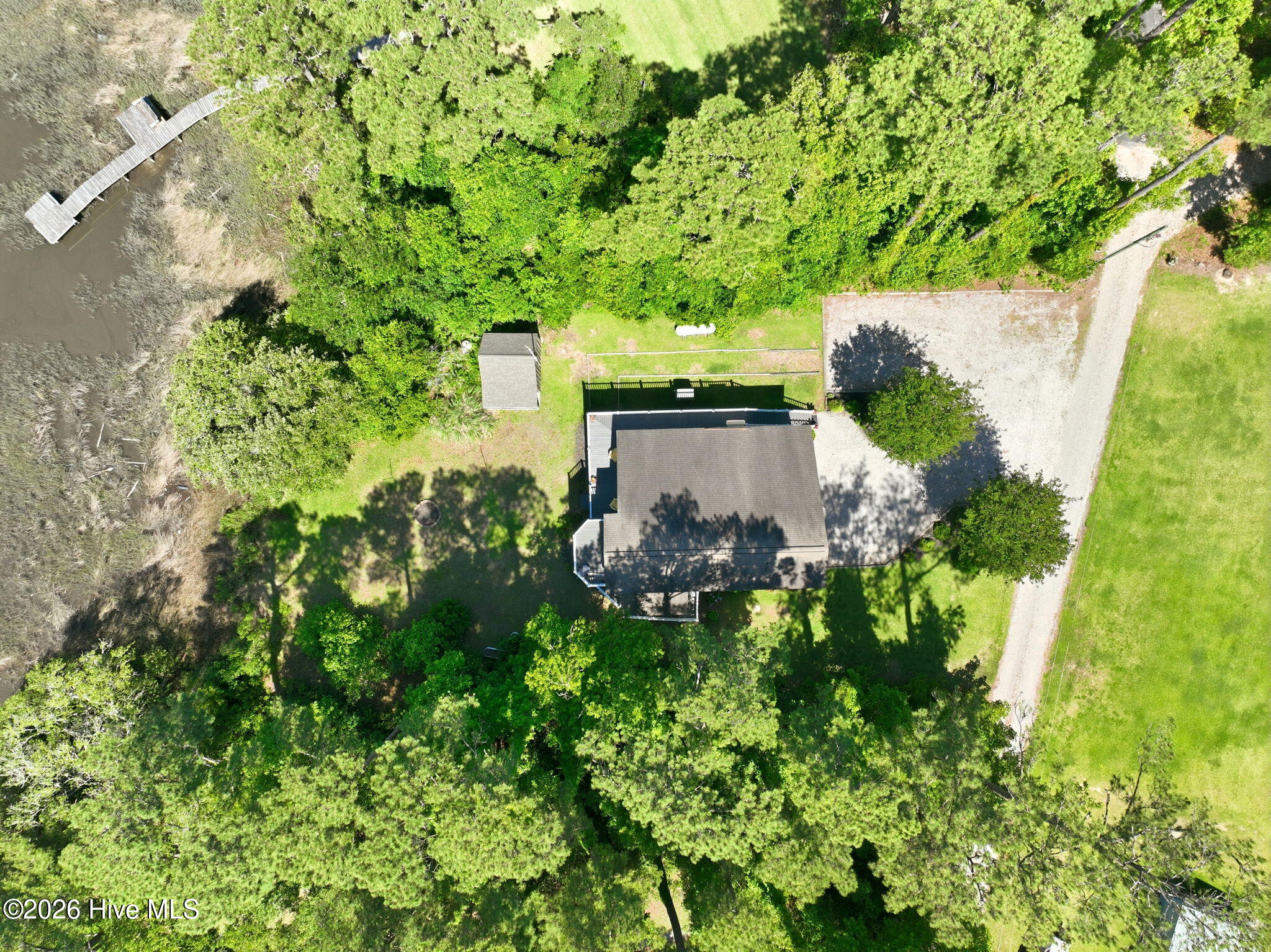 174 Windy Point Road Beaufort, NC 28516 - Photo 17 of 62