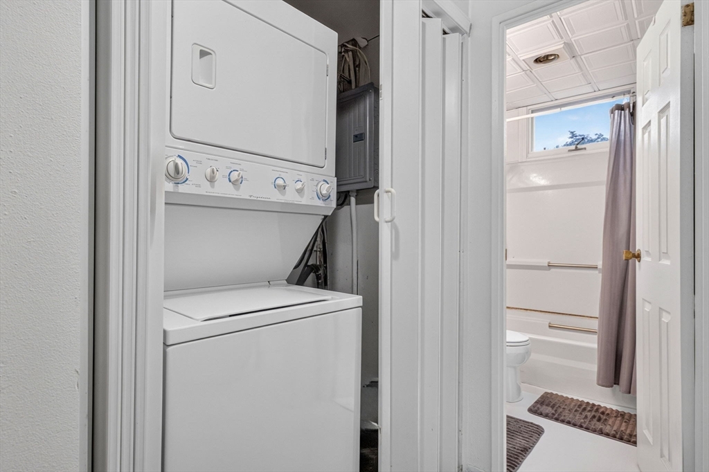 6 Fernbrook Road Northborough, MA 01532 - Photo 20 of 26 Gallery Image 20