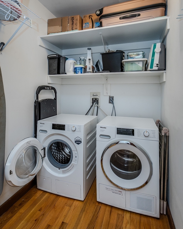 231 Main Street, Unit 3R Northampton, MA 01060 - Photo 19 of 22 a utility room with dryer and washer