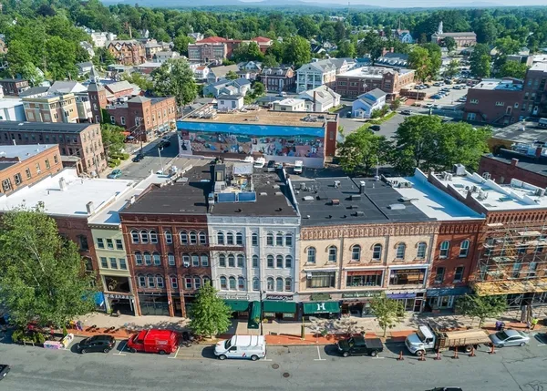 $499,000 | 231 Main Street, Unit 3R, Northampton, MA 01060