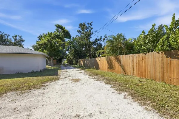 $489,000 | 1524 28th Street West, Bradenton, FL 34205