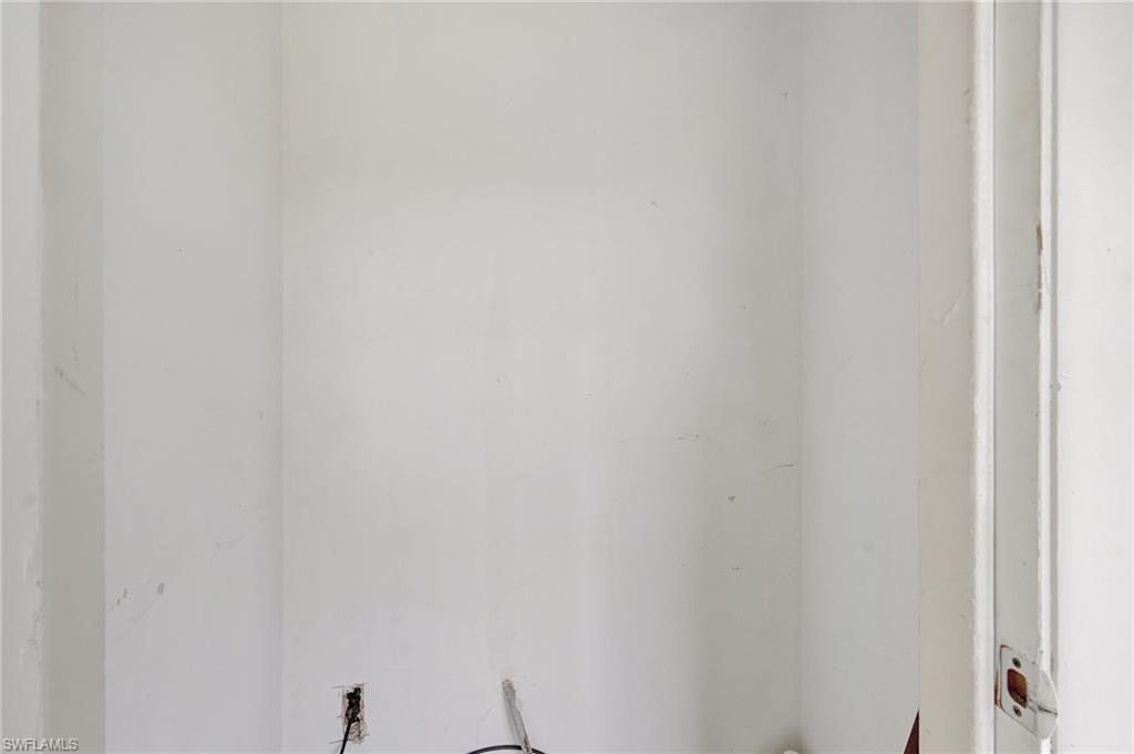 151 Cypress Way East, Unit D3 Naples, FL 34110 - Photo 32 of 46 View of interior details