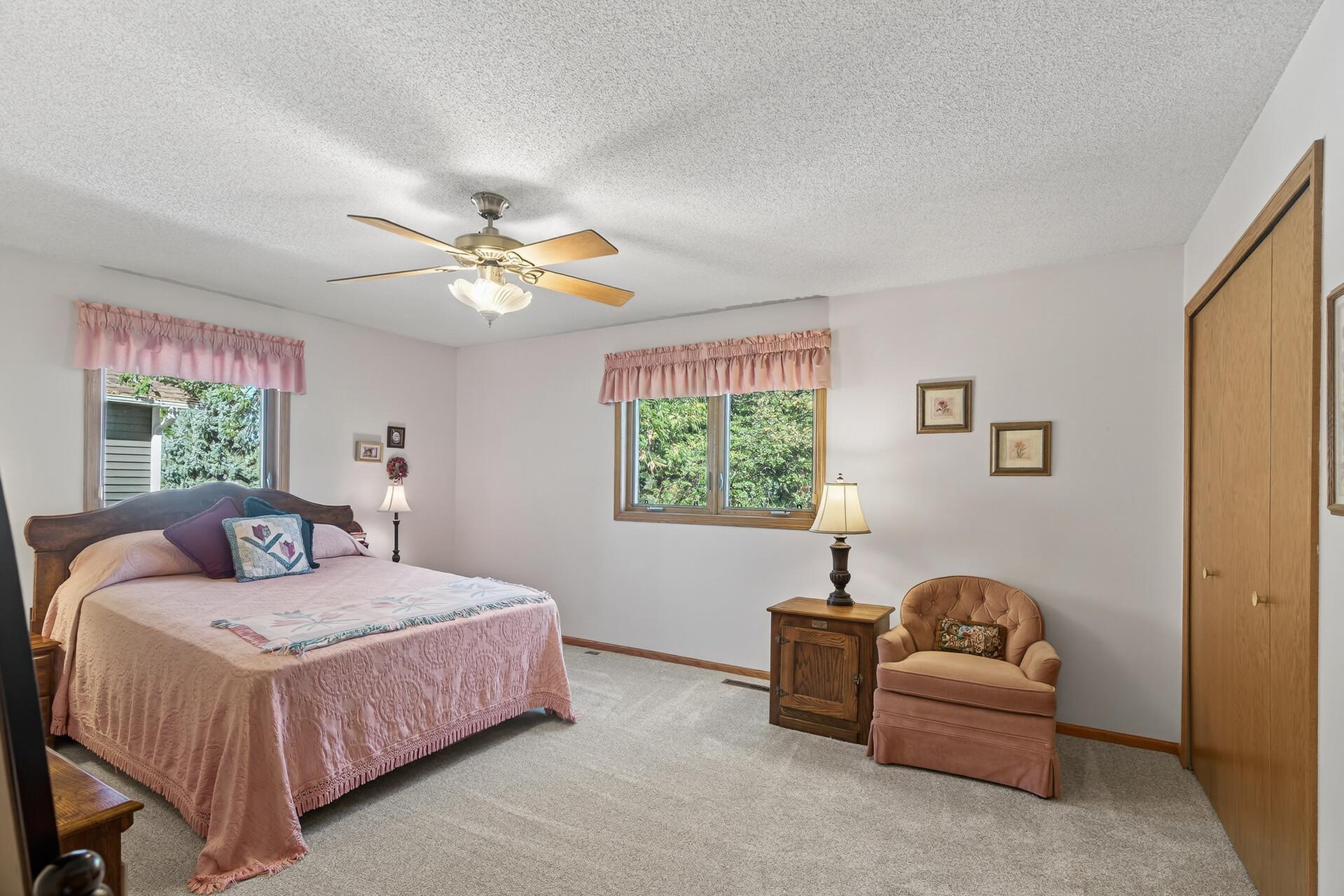 1311 Fallbrook Lane Woodbury, MN 55125 - Photo 17 of 34