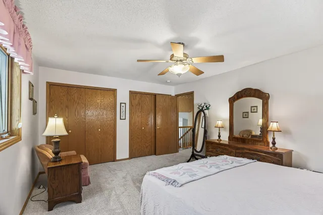 $400,000 | 1311 Fallbrook Lane, Woodbury, MN 55125