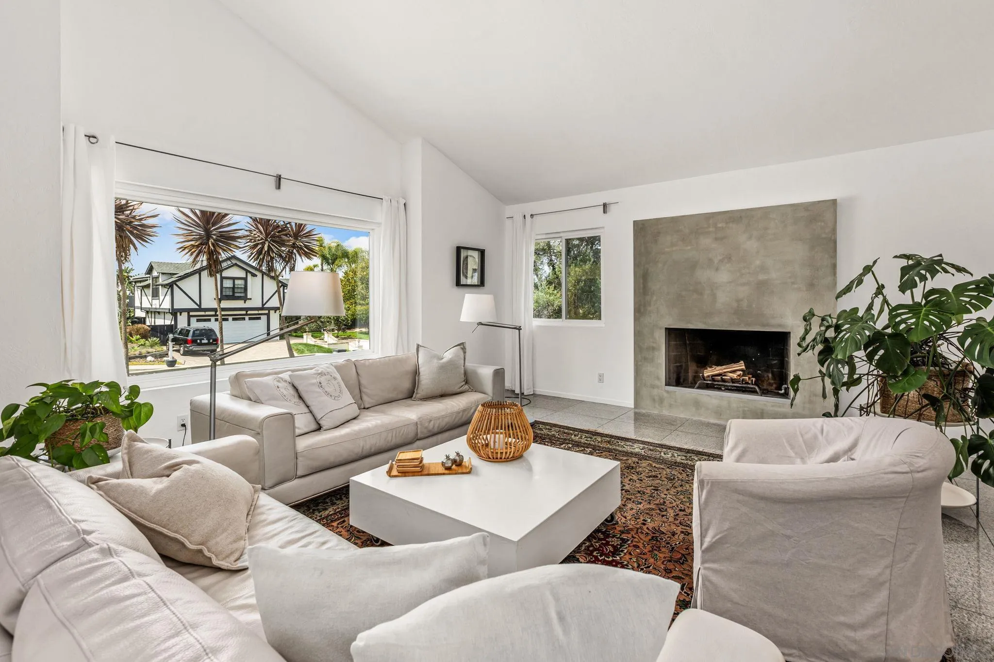 6540 Persa Street Carlsbad, CA 92009 - Photo 5 of 47