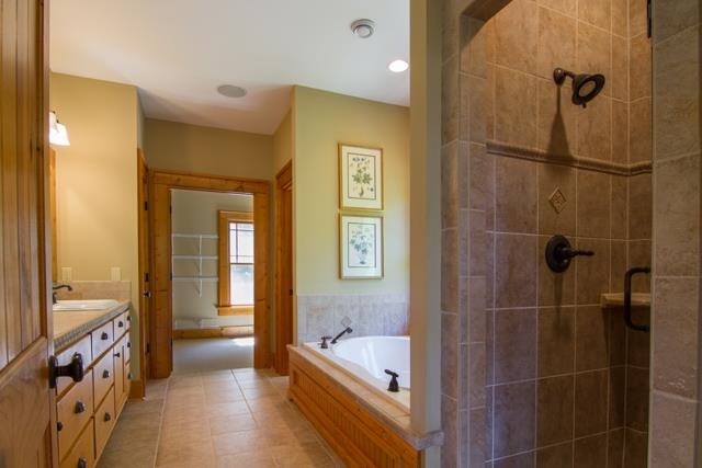 616 Top Ridge Drive, Unit F102 Sunset, SC 29685 - Photo 17 of 36