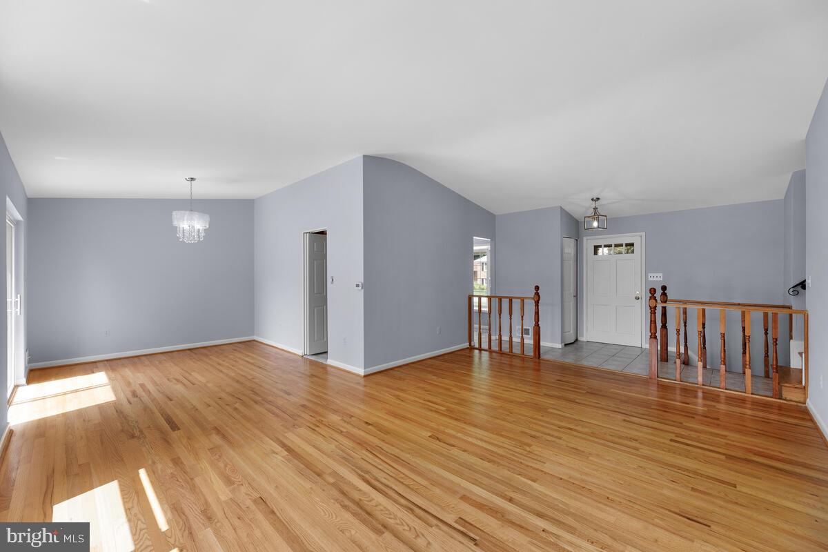 2826 Vixen Lane Silver Spring, MD 20906 - Photo 6 of 41 Gallery Image 6