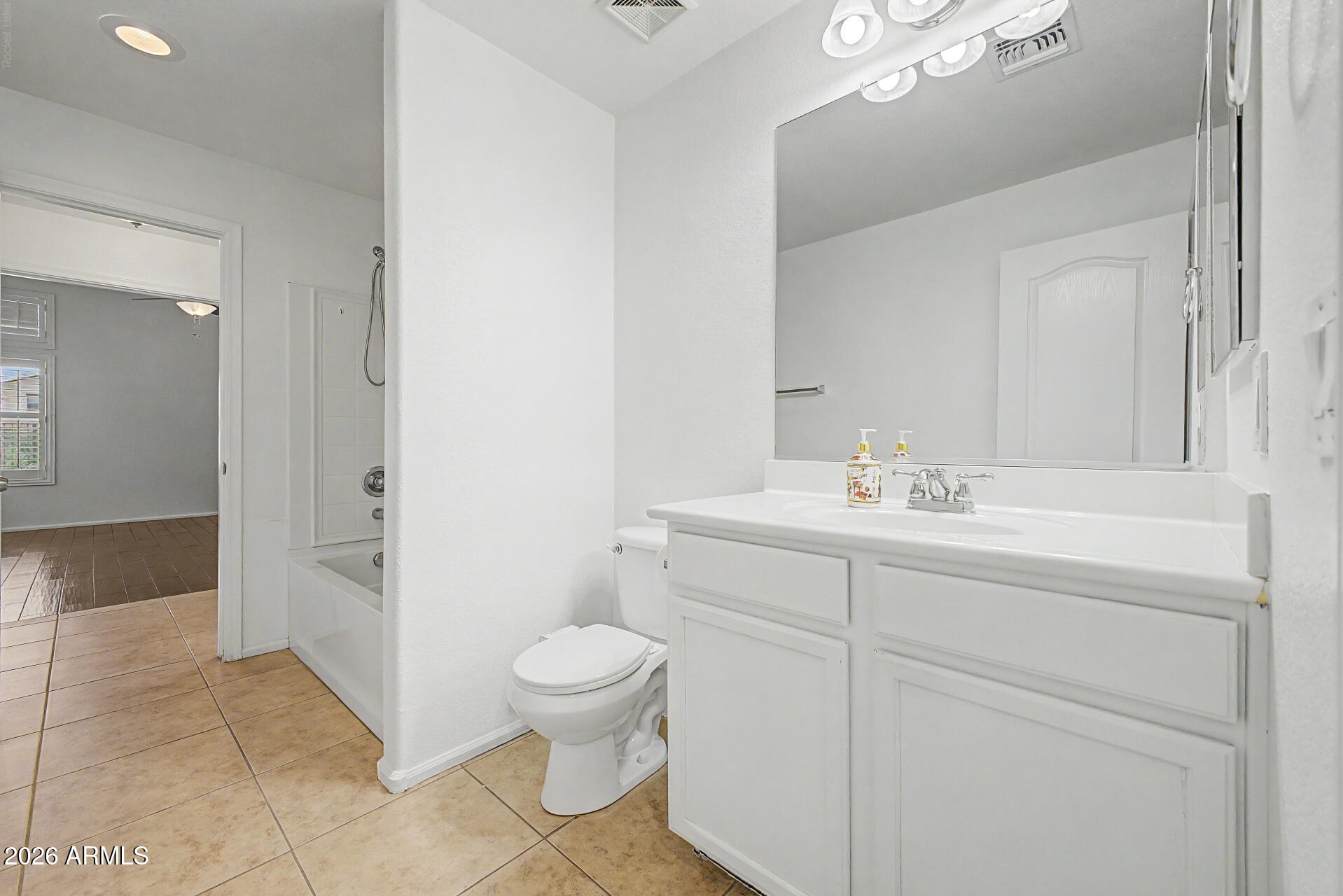 4207 East Sandy Way Gilbert, AZ 85297 - Photo 28 of 33 24 - Sandy