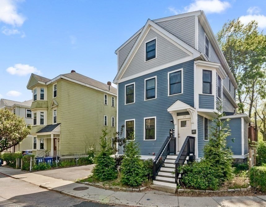 29 Goldsmith Street, Unit 2 Boston, MA 02130 - Photo 14 of 26