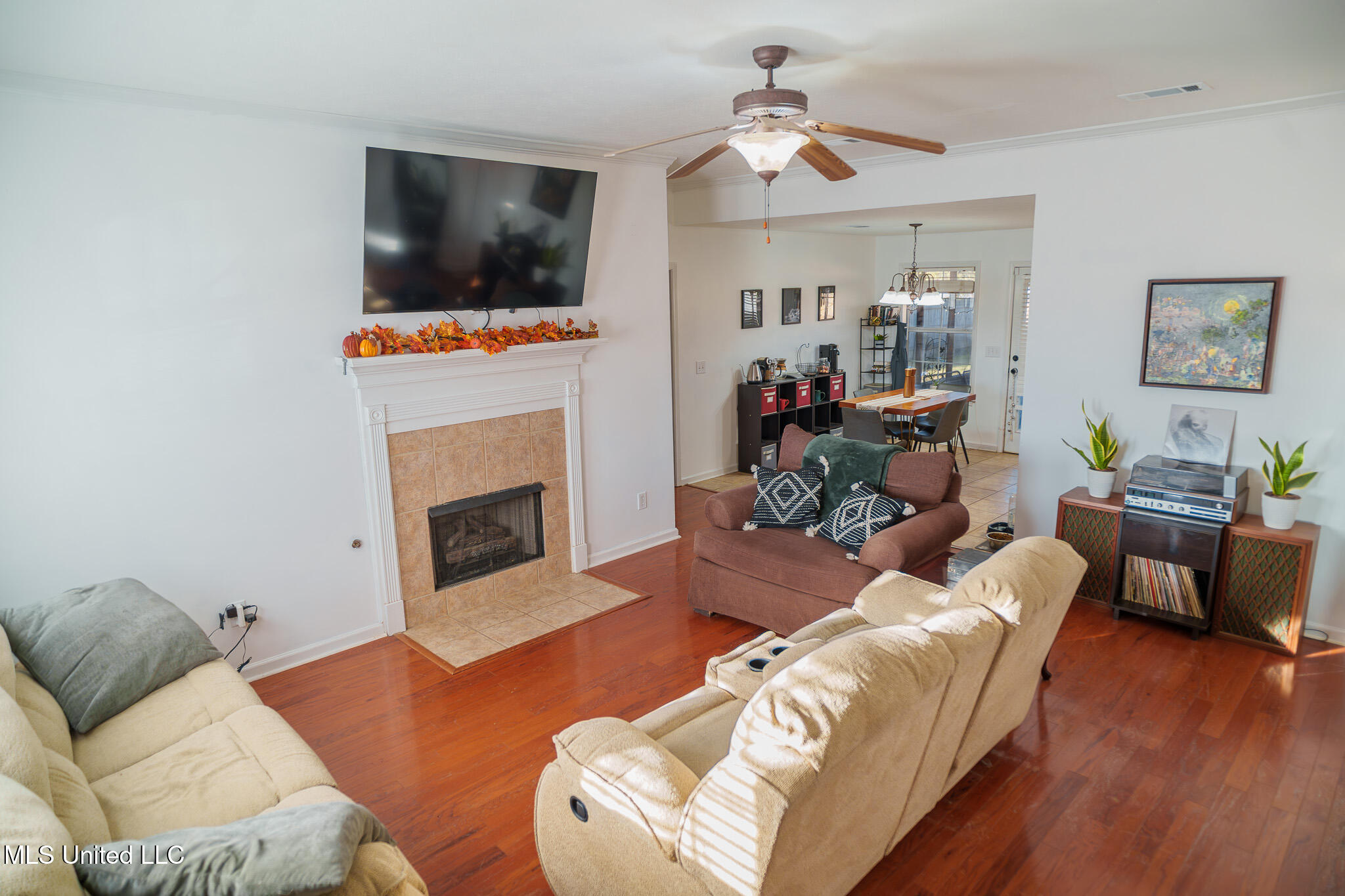 424 Timber Ridge Way Brandon, MS 39047 - Photo 4 of 28 DSC05436-Enhanced-NR