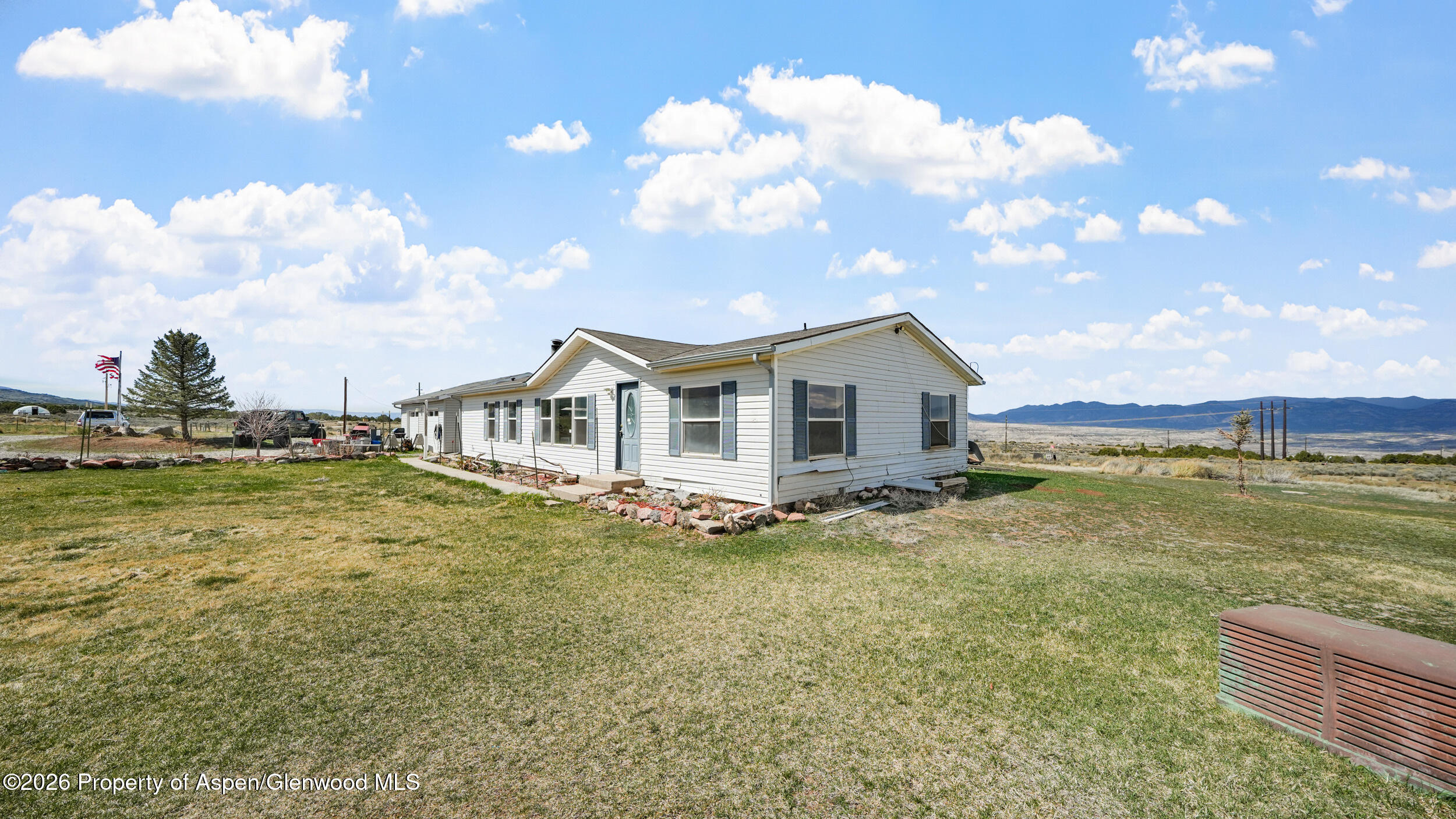 1300 Quick Silver Way Rifle, CO 81650 - Photo 2 of 35 Exterior