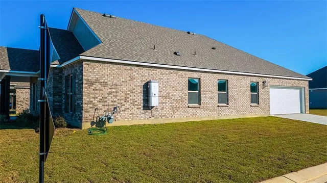 $284,900 | 30504 Eunio Way, Lacombe, LA 70445