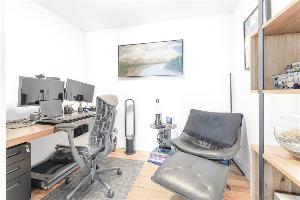 300 Pier 4 Blvd., Unit 8A Boston, MA 02210 - Photo 21 of 39