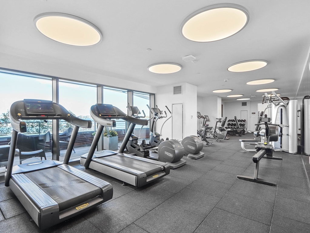 300 Pier 4 Blvd., Unit 8A Boston, MA 02210 - Photo 28 of 39 a view of gym