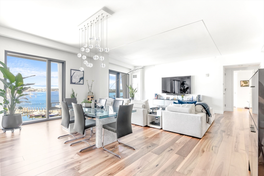 300 Pier 4 Blvd., Unit 8A Boston, MA 02210 - Photo 3 of 39