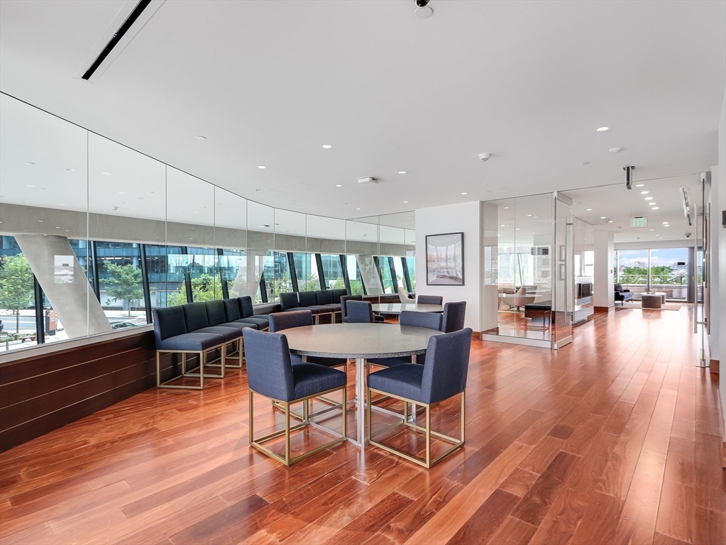 300 Pier 4 Blvd., Unit 8A Boston, MA 02210 - Photo 36 of 39