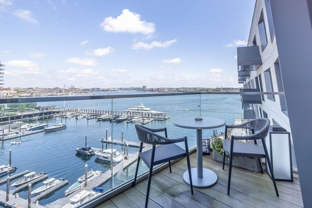 300 Pier 4 Blvd., Unit 8A Boston, MA 02210 - Photo 5 of 39