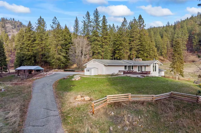 $699,000 | 128 C Buena Vista Drive, Colville, WA 99114