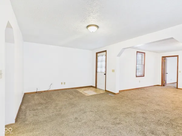 $135,000 | 687 West Mill Street, Middletown, IN 47356