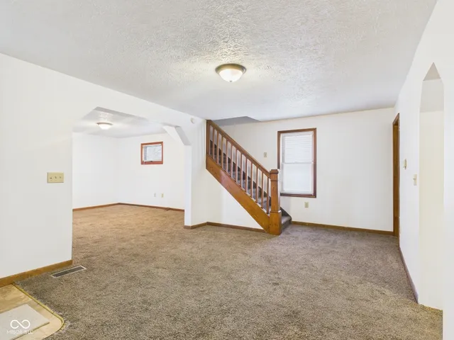 $140,000 | 687 West Mill Street, Middletown, IN 47356