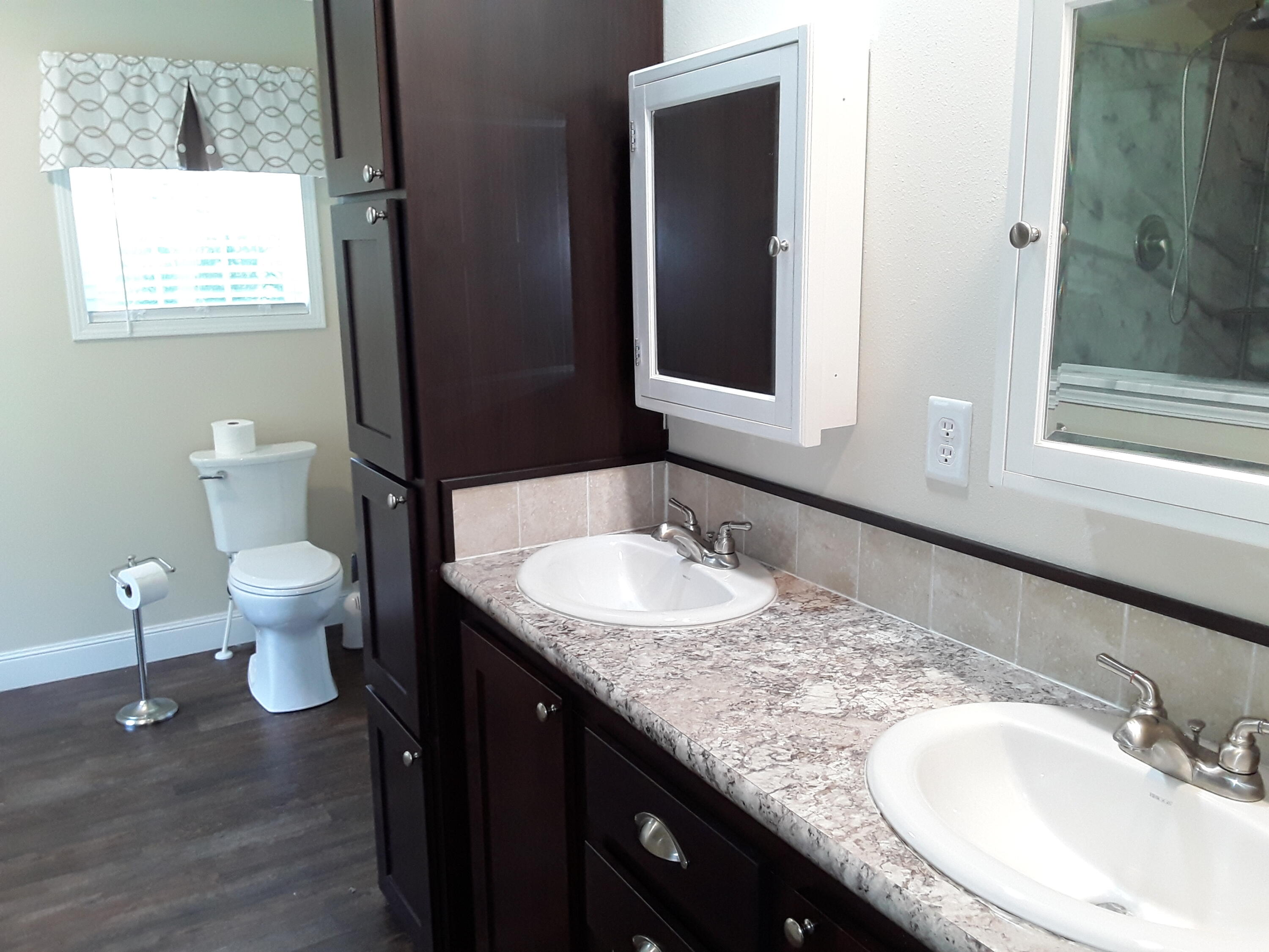 3074 King Lake Road DeFuniak Springs, FL 32433 - Photo 17 of 60 Master double sinks
