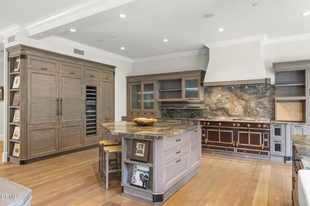 $8,799,000 | 2112 Trentham Road, Westlake Village, CA 91361