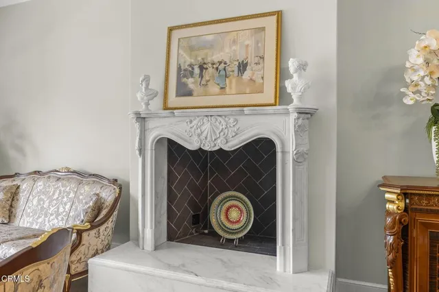 $8,799,000 | 2112 Trentham Road, Westlake Village, CA 91361