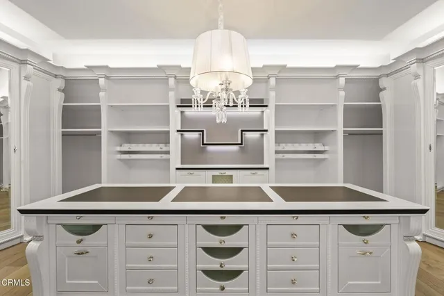 $8,799,000 | 2112 Trentham Road, Westlake Village, CA 91361