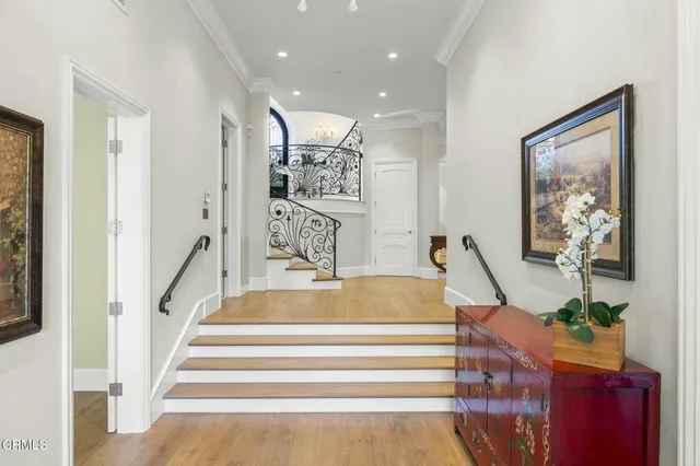 $8,799,000 | 2112 Trentham Road, Westlake Village, CA 91361