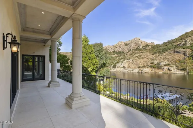 $8,799,000 | 2112 Trentham Road, Westlake Village, CA 91361