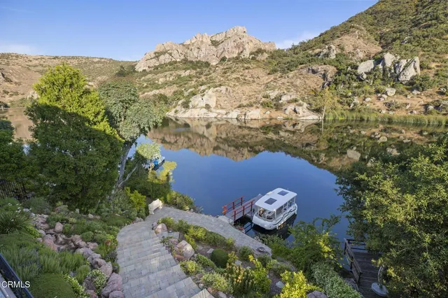 $8,799,000 | 2112 Trentham Road, Westlake Village, CA 91361