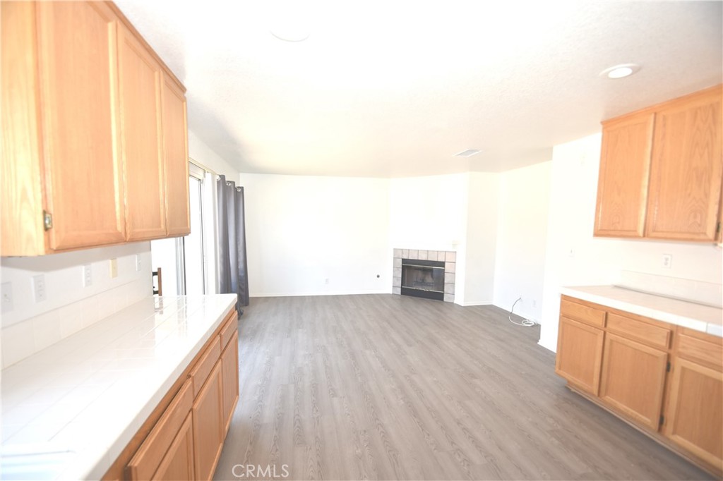674 Myrtle Avenue Perris, CA 92571 - Photo 10 of 25