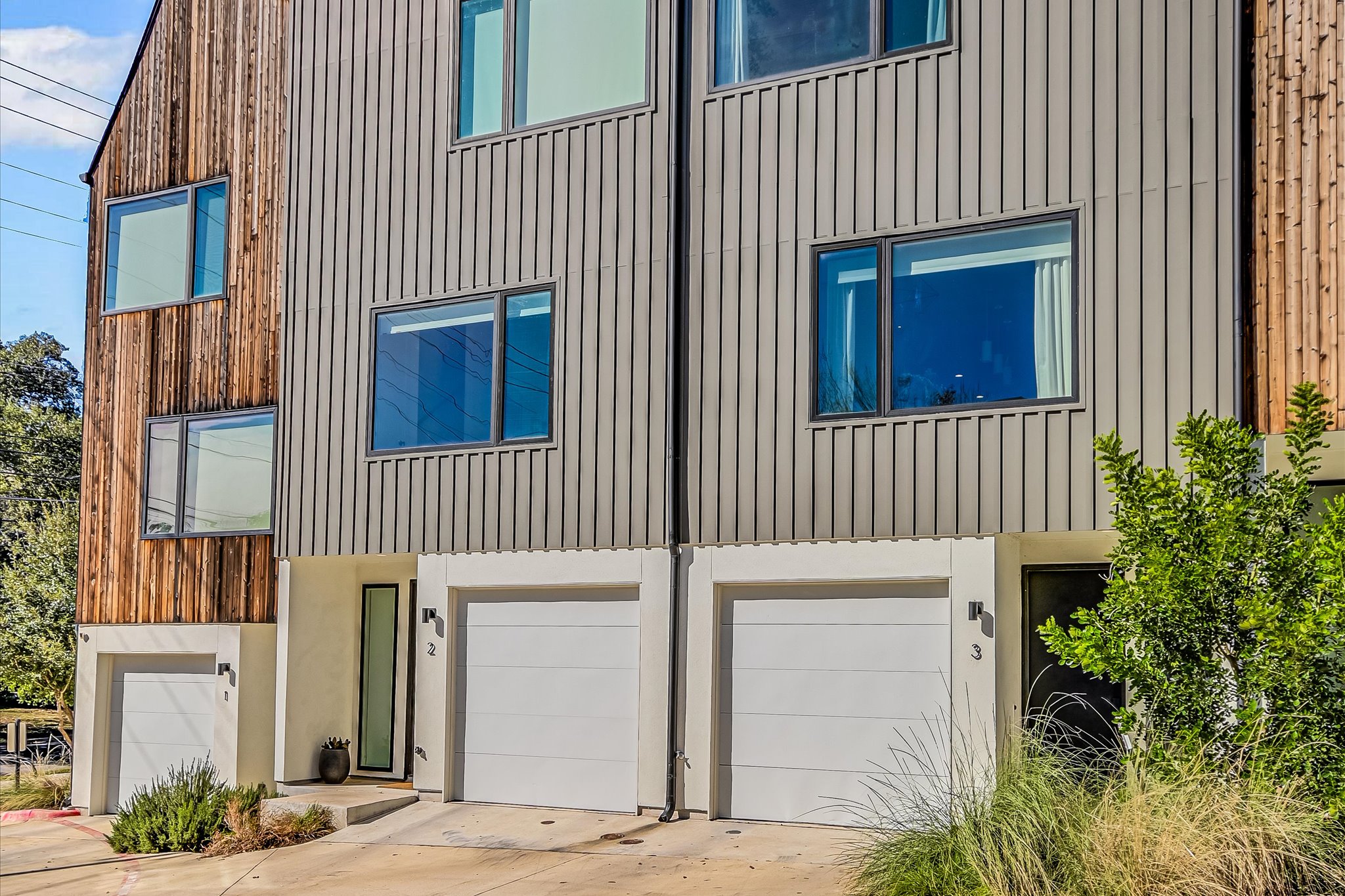 410 West Alpine Road, Unit 3 Austin, TX 78704 - Photo 3 of 32