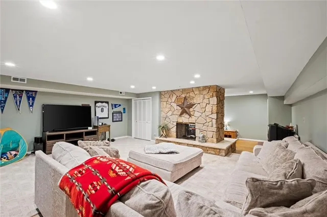 $499,000 | 402 Lees Cir Drive, Fort Scott, KS 66701