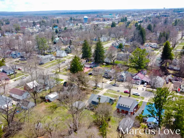 $189,900 | 318 Sanborn Avenue, Big Rapids, MI 49307