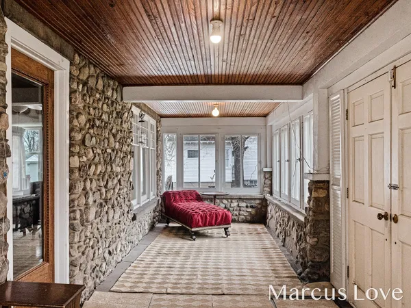 $189,900 | 318 Sanborn Avenue, Big Rapids, MI 49307