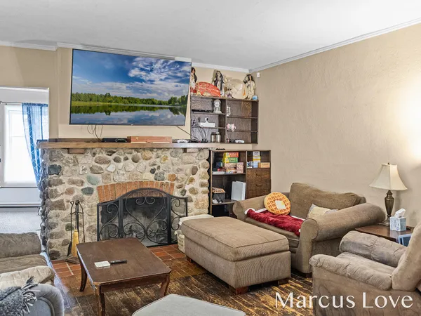 $189,900 | 318 Sanborn Avenue, Big Rapids, MI 49307