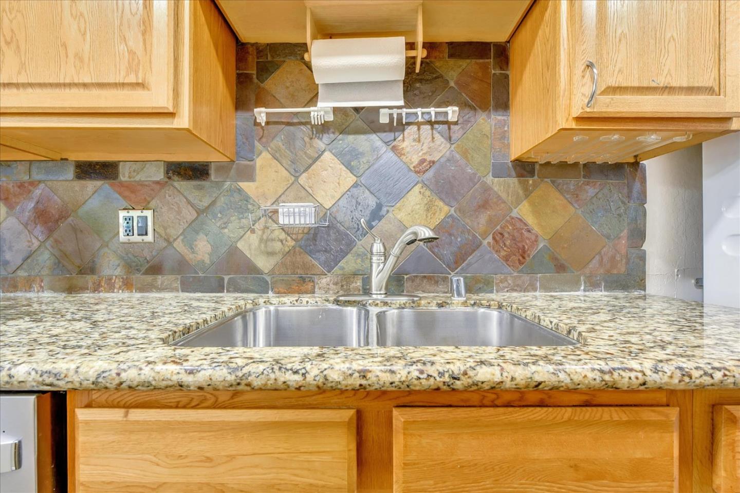 284 Rio Verde Place, Unit 2 Milpitas, CA 95035 - Photo 9 of 28 Gallery Image 9