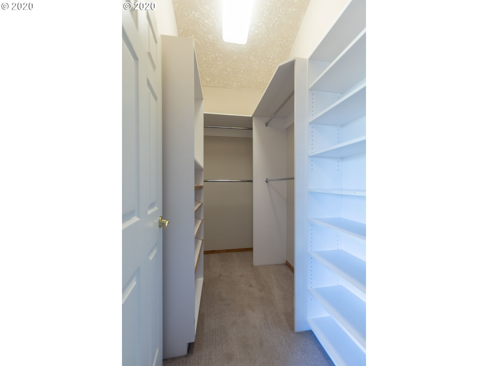 2619 Northeast Rocky Butte Road Portland, OR 97220 - Photo 24 of 31 Gallery Image 24