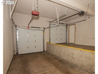 2619 Northeast Rocky Butte Road Portland, OR 97220 - Photo 30 of 31 Gallery Image 30
