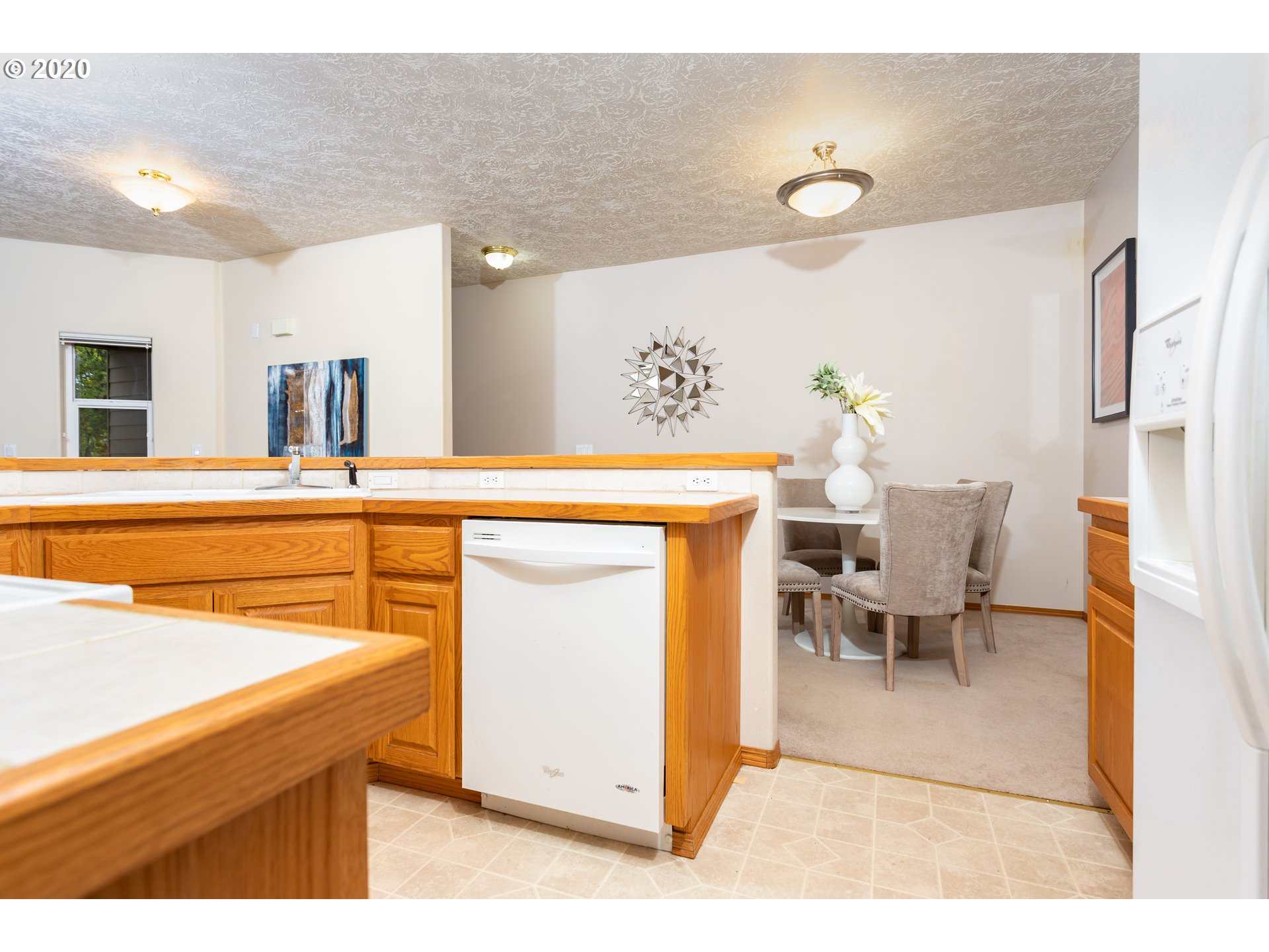2619 Northeast Rocky Butte Road Portland, OR 97220 - Photo 9 of 31 Gallery Image 9