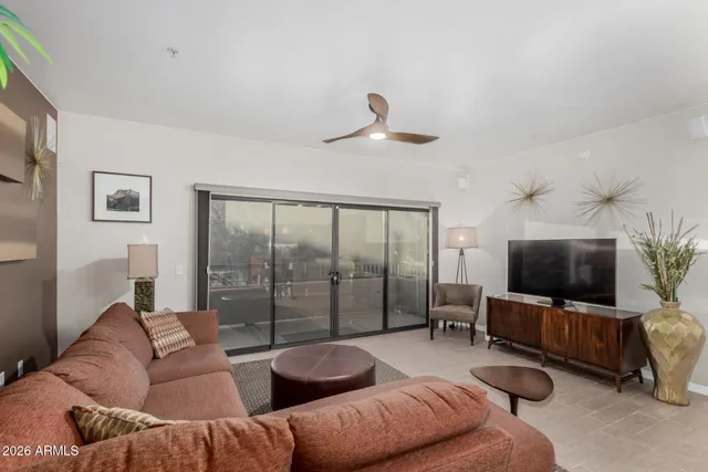 $435,000 | 20660 North 40th Street, Unit 2099, Phoenix, AZ 85050