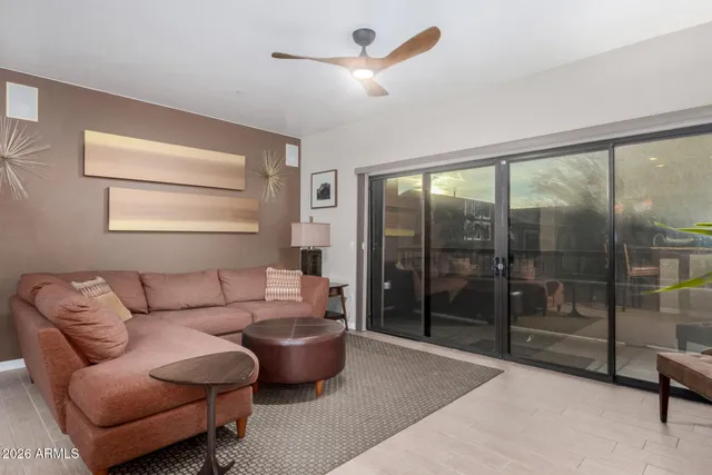 $435,000 | 20660 North 40th Street, Unit 2099, Phoenix, AZ 85050