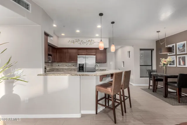 $435,000 | 20660 North 40th Street, Unit 2099, Phoenix, AZ 85050
