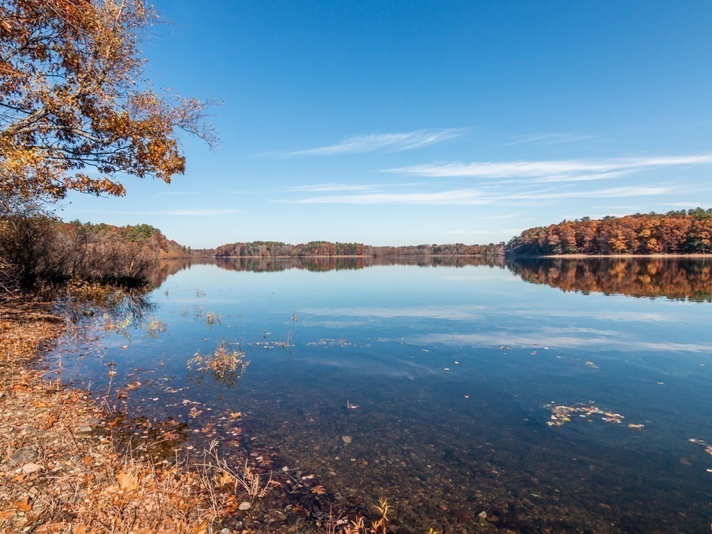 719 Cabot Street Beverly, MA 01915 - Photo 14 of 36